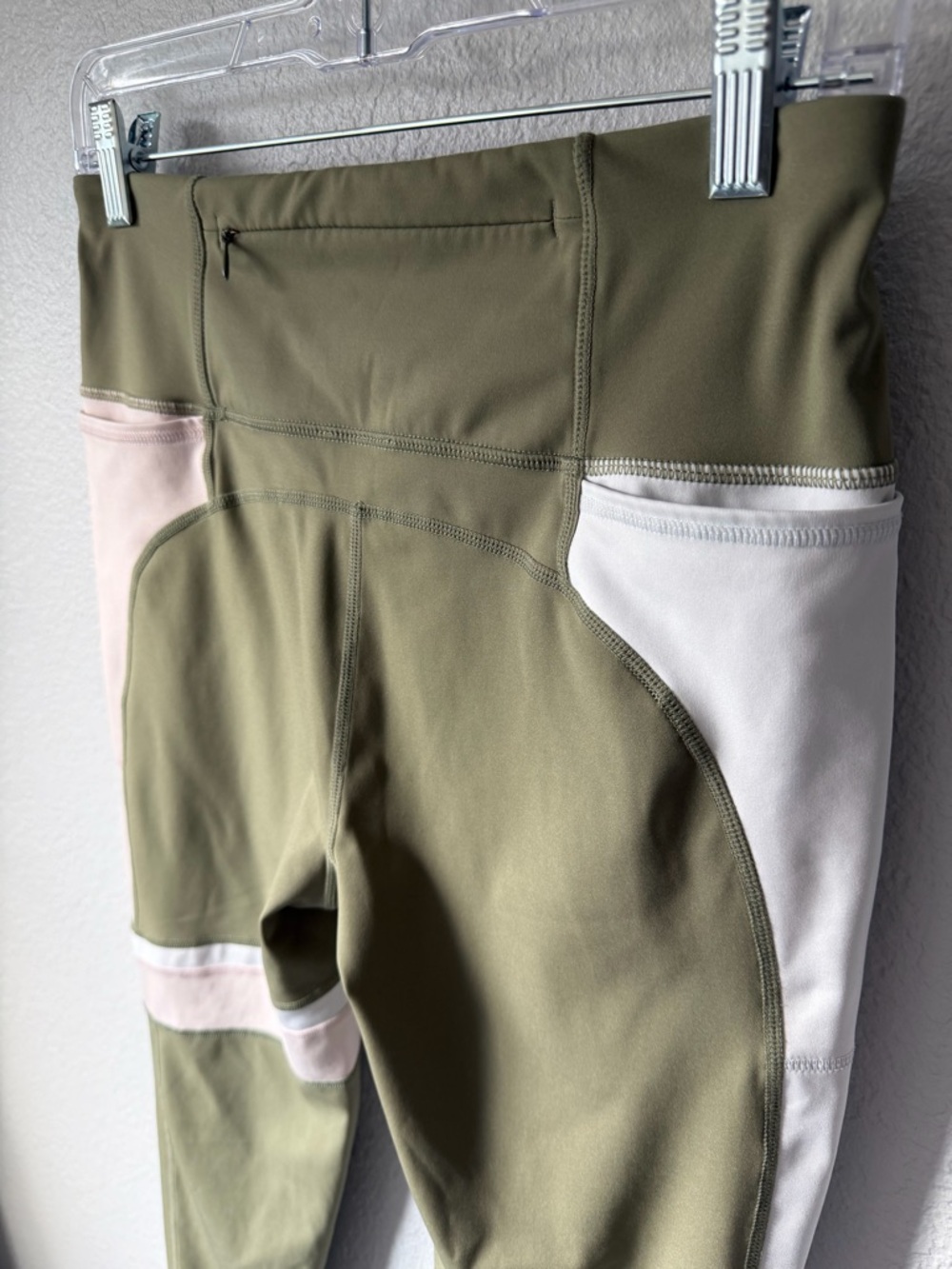 Sweaty Betty Power Block 7/8 Leggings, EUC, Medium - Picture 15 of 16